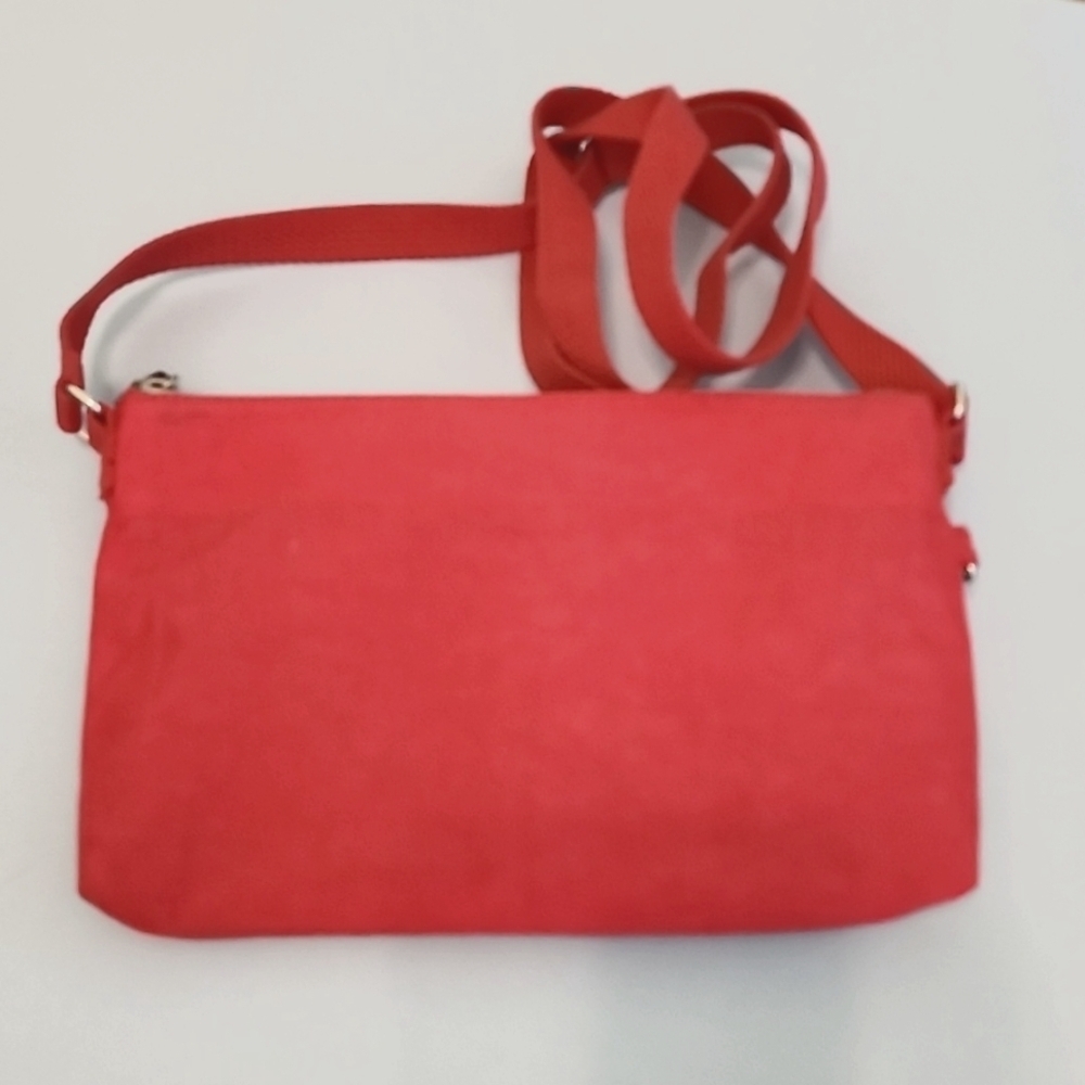 Used Kipling pink crossbody with gorilla - Picture 2 of 5
